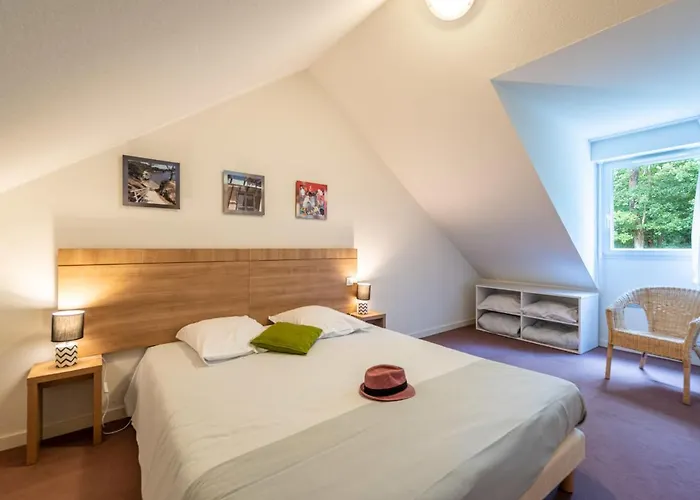 4 Pers- By Interhome *